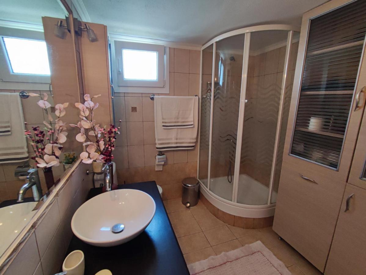 Marias Home كيراموتي المظهر الخارجي الصورة